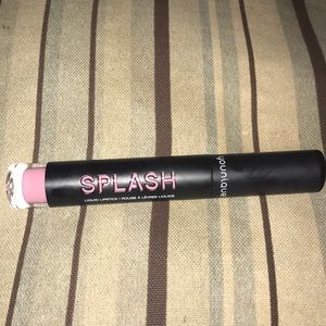 Younique Splash Lipstick